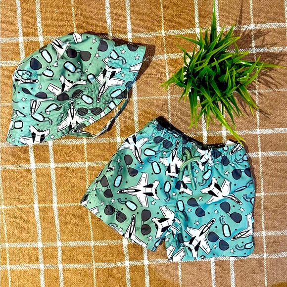 Posh Peanut Airman swimsuit and matching hat - Picture 1 of 1